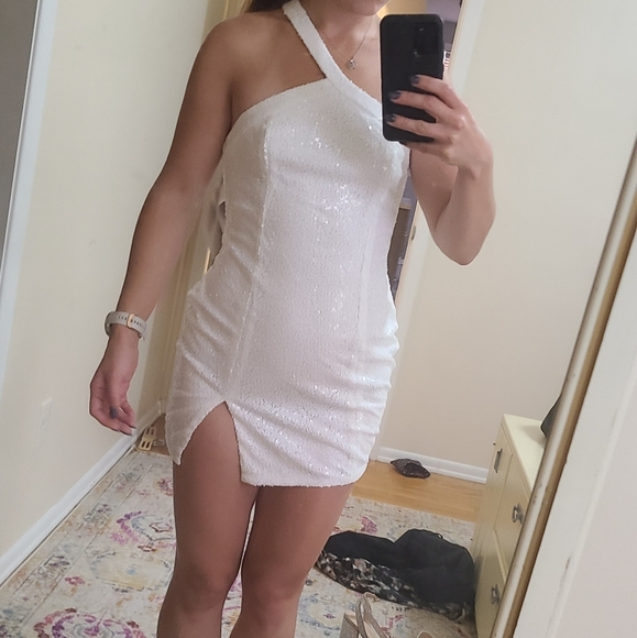 Cicely Mini Dress in White Superdown - Picture 4 of 4